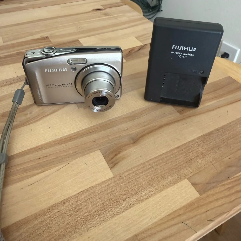Fujifilm FinePix F50fd Silver Digital Camera